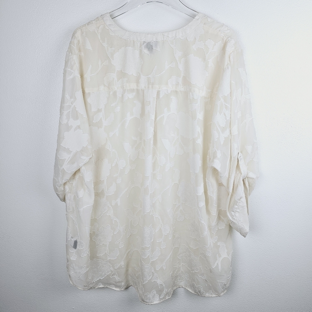 Torrid Cream Floral Semi-Sheer Blouse - Picture 2 of 9
